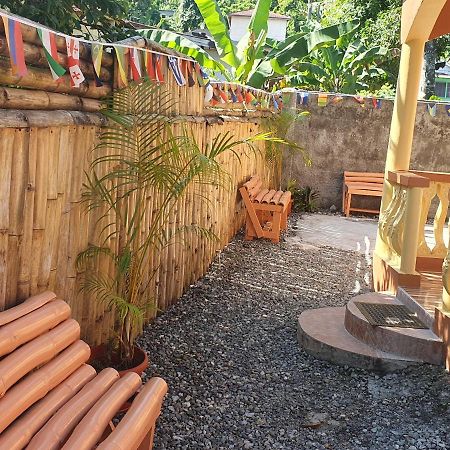 Mesmerize Guest House Port Antonio Exterior photo
