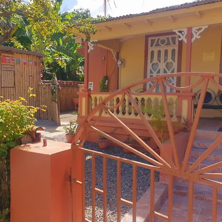 Mesmerize Guest House Port Antonio Exterior photo
